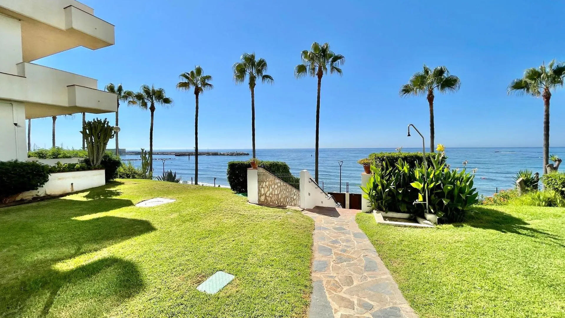 Marbella Del Mar IV Beach Marbella Center - Eaw Homes